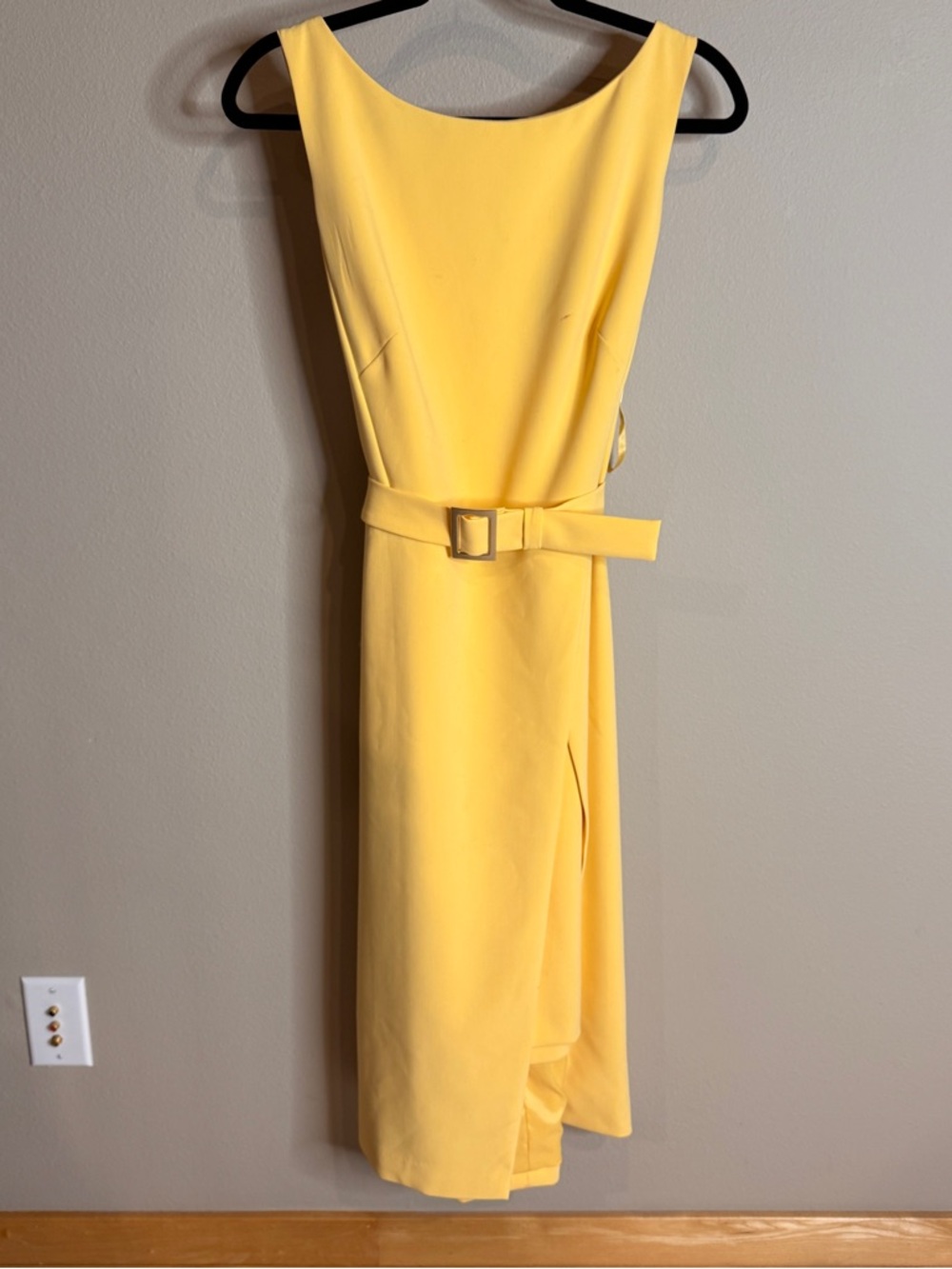 White House Black Market Sleeveless Yellow Belted Sheath Dress